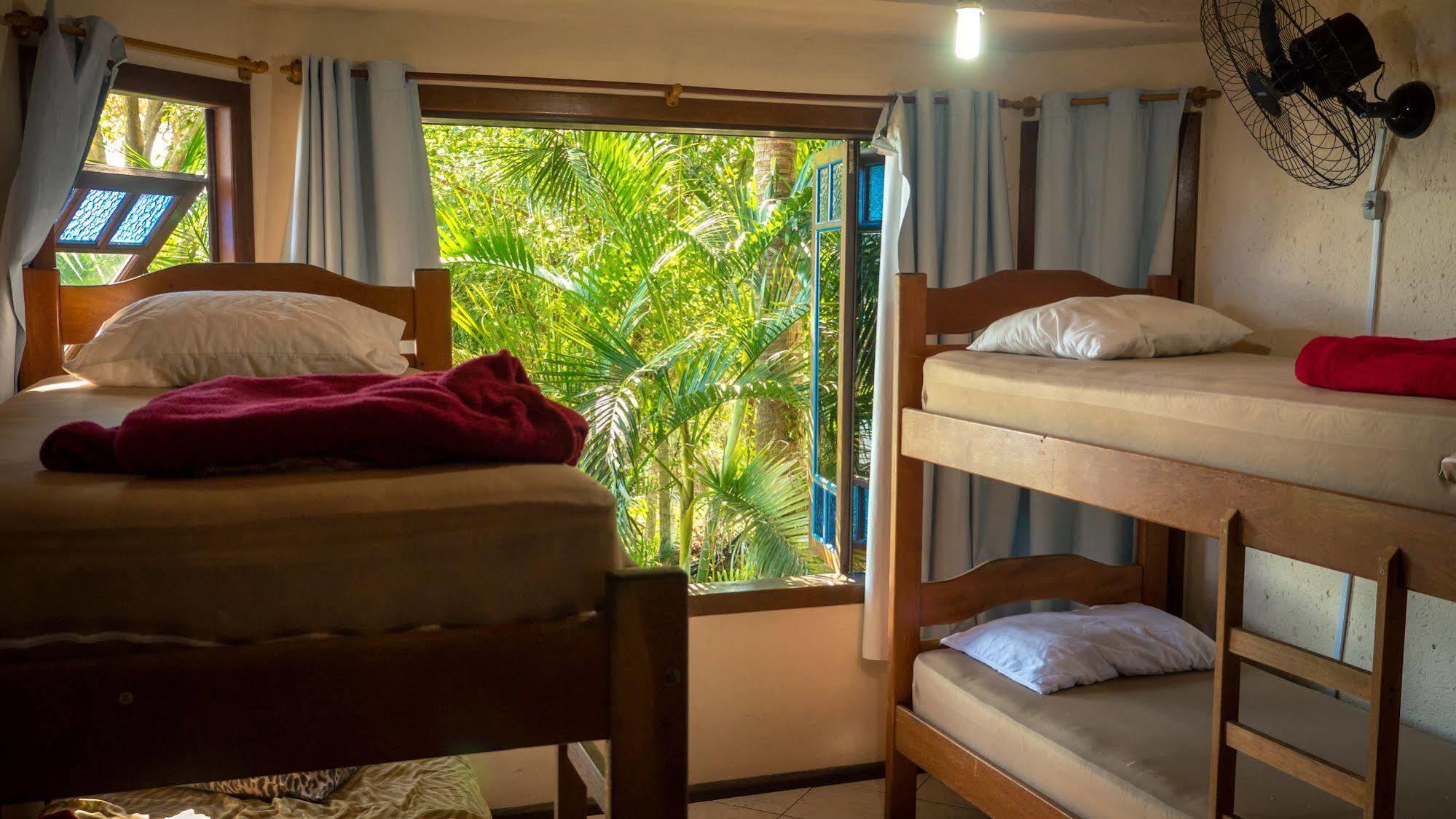 Sunset Backpackers Pansiyon Florianópolis Dış mekan fotoğraf